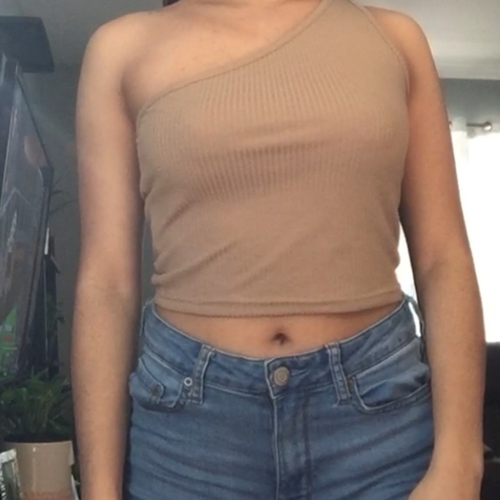 one arm crop top